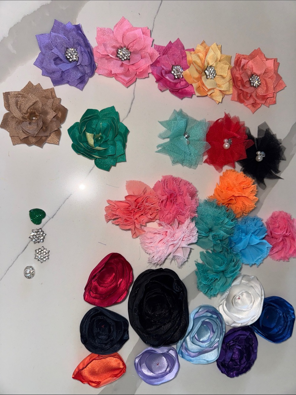 Assorted Fabric Flower Appliqués - Multicolor Set